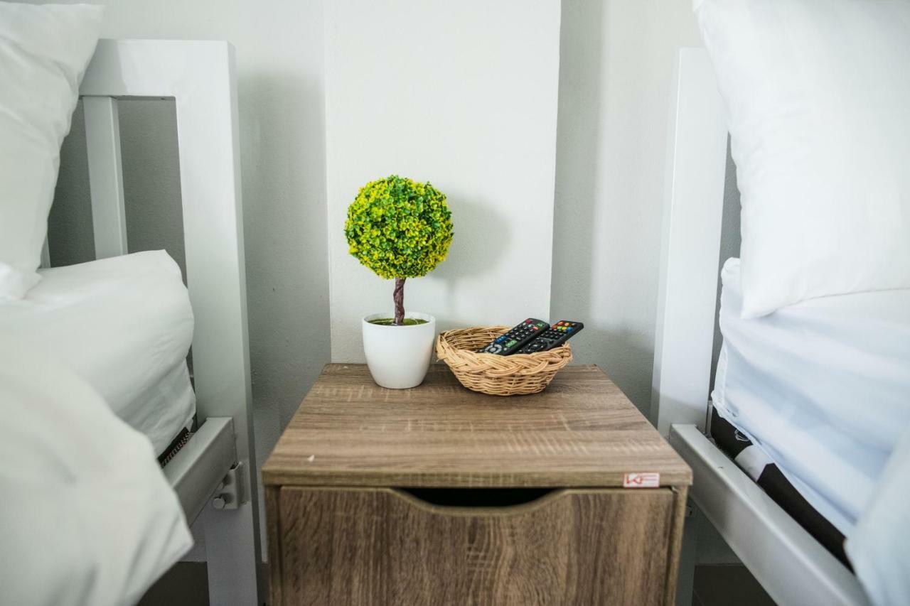 Lullaby Residence Phutthaisong Esterno foto